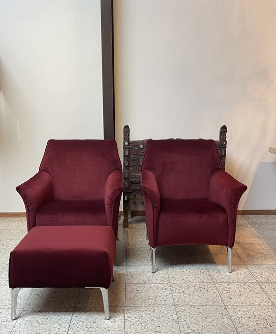 Image 1 of Leolux Mayuro Armchairs Plus Hocker 50% Discount