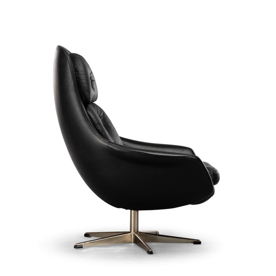 Image 1 of Black Leather Swivel Chair By H.W. Klein For Bramin, 1960S