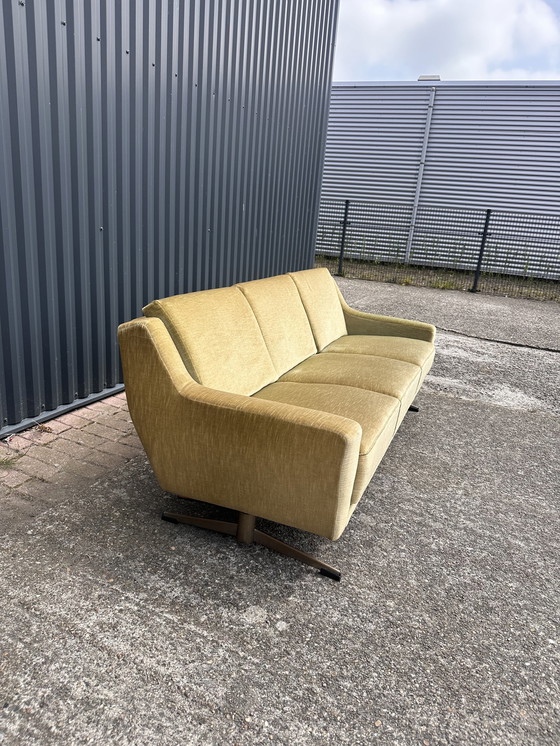 Image 1 of Divano vintage 