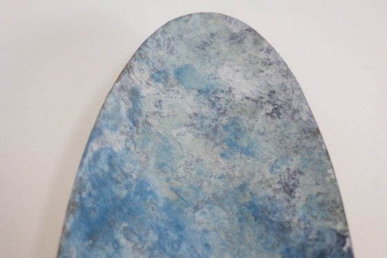 Image 1 of Coppia di applique in ottone patinato. Opera contemporanea.