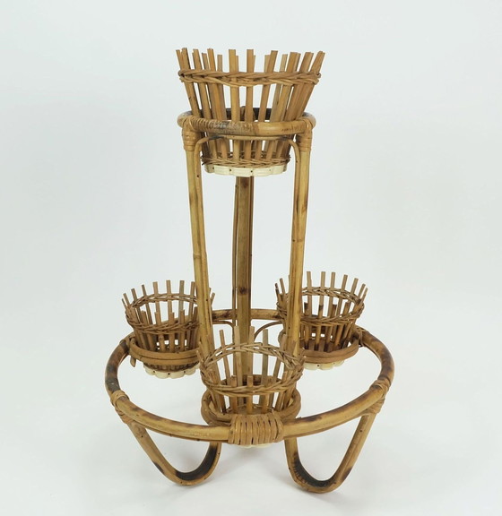 Image 1 of Portavasi Mid Century, anni &#39;50-&#39;60, in bambù e rattan, stile Hawaii Tiki