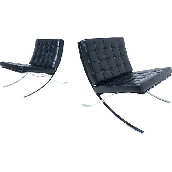 Image 1 of Pair of vintage Barcelona armchairs in black leather by Mies Van Der Rohe for Knoll, 1960s