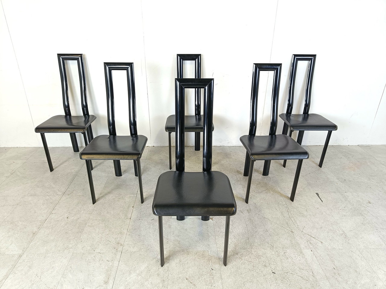 6x Ycami Regia Dining Chairs by Antonello Mosca | €1,500 | Whoppah