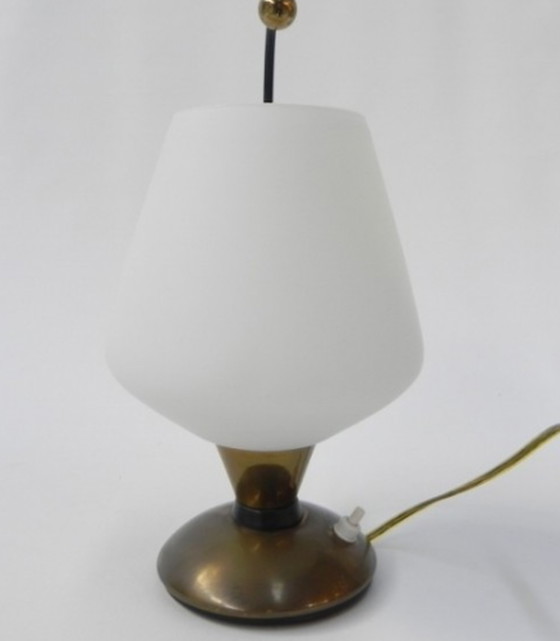 Image 1 of Lampe de bureau vintage avec abat-jour en verre blanc