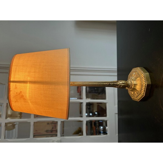 Image 1 of Vintage Art Deco brass lamp with floral decoration, 1940