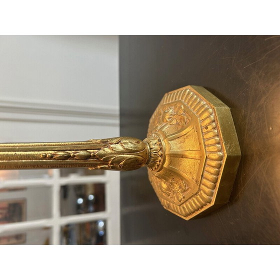 Image 1 of Vintage Art Deco brass lamp with floral decoration, 1940