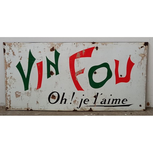 Vintage enamelled plates