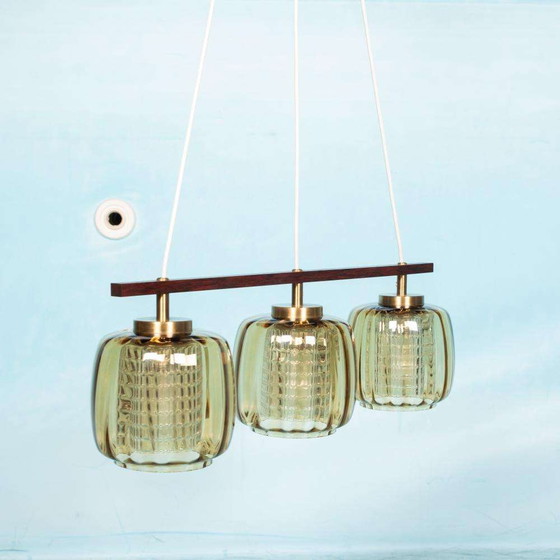 Image 1 of Lampe suspendue vintage en verre ambré Design suédois, Midmod Lampe en verre