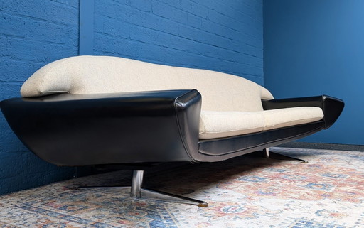 Design Bench Model 'Capri' From The Sixties, Johannes Andersen, Trensum Möbelfabrik