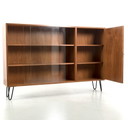Buffet vintage avec vitrine