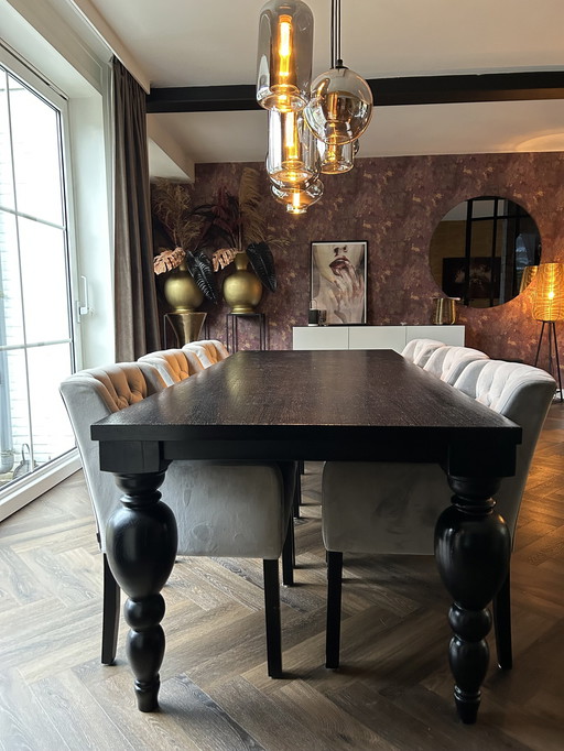 Beautiful Keijser & Co dining room set - Timeless luxury and comfort