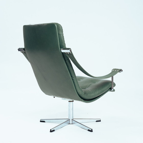 Image 1 of Green Leather Swivel Armchair In The Style Of Artifort, 1950