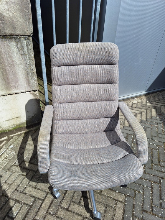 Image 1 of Artifort office chair