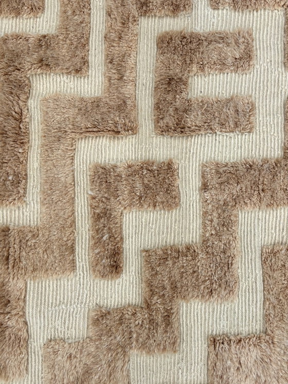 Image 1 of "Abazza" - Modern Handwoven Moroccan Rug