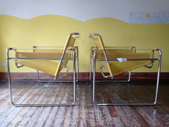 Image 1 of Knoll Wassily B3 2 New-Unused Amber Leather Armchairs By Marcel Breuer