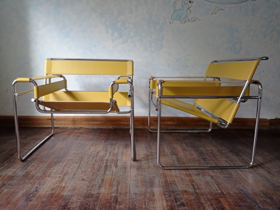 Image 1 of Knoll Wassily B3 2 New-Unused Amber Leather Armchairs By Marcel Breuer