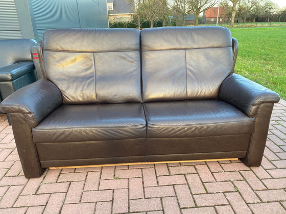 Image 1 of Beautiful 3 + 2.5 Seater Brown Real Leather Sofa Set