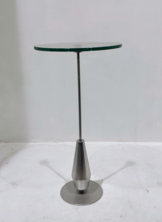 Image 1 of Metaform Jongleur Table