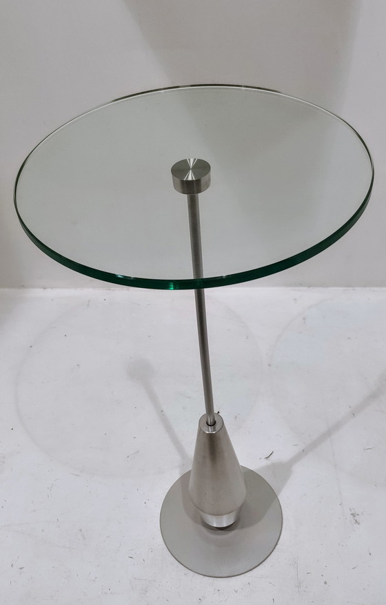 Image 1 of Metaform Jongleur Table