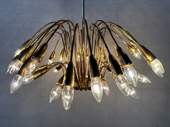 Image 1 of Lampadario Sputnik italiano in ottone d'epoca