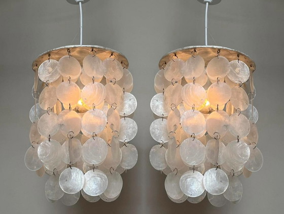 Image 1 of Set of 2 capiz shell pendant lamps pearl opaline