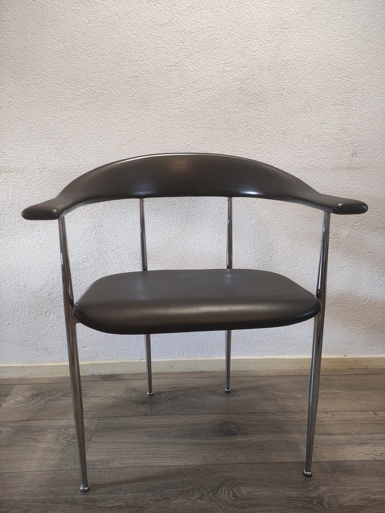 4x Fasem Italy P40' Dining Chair By Vegni & Gualtierotti | €900
