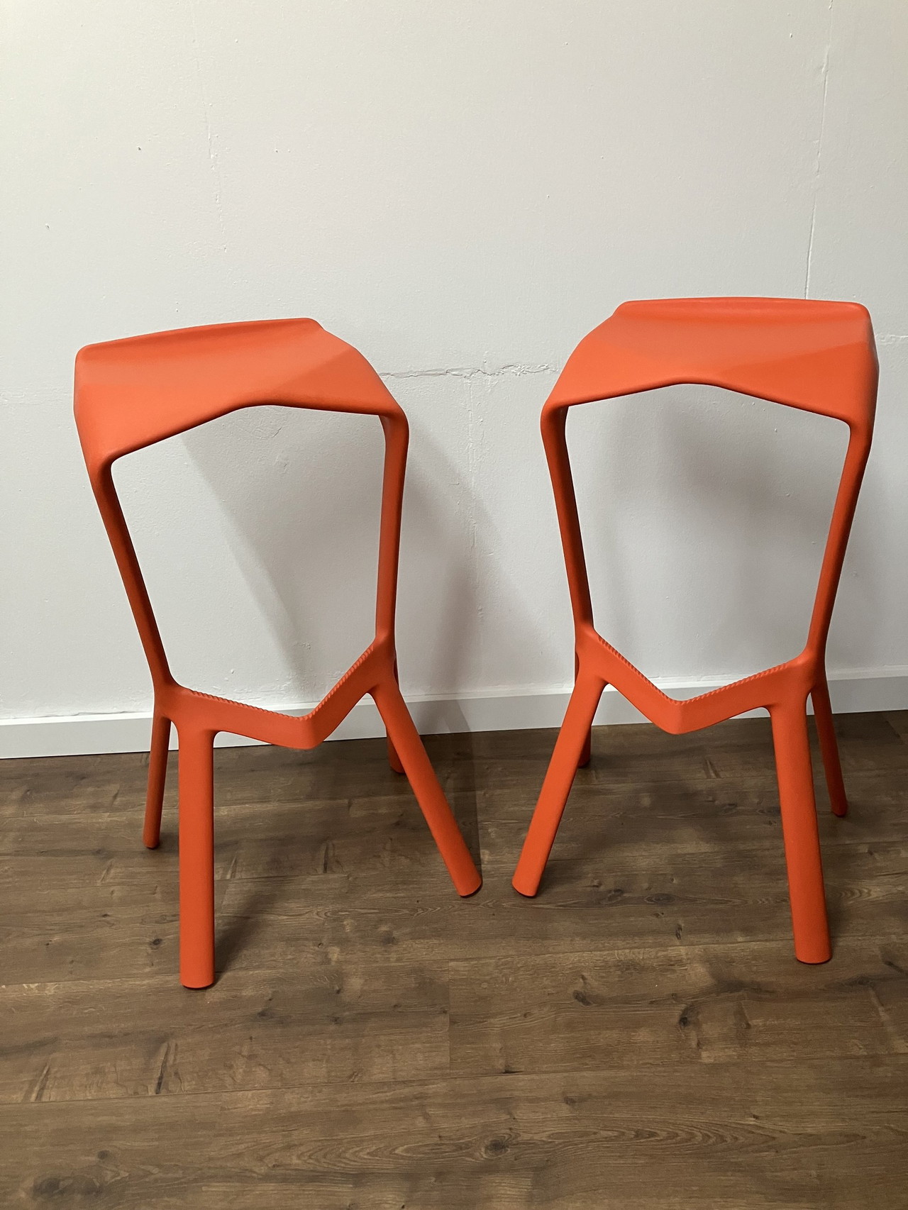 2x-plank-italie-miura-bar-