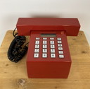 Jan des Bouvrie Cube phone