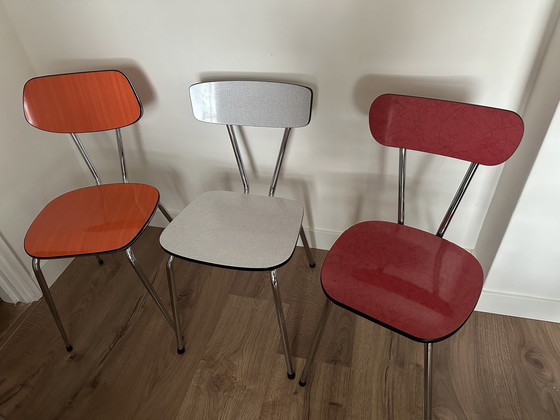 Image 1 of 3x chaises vintage en formica
