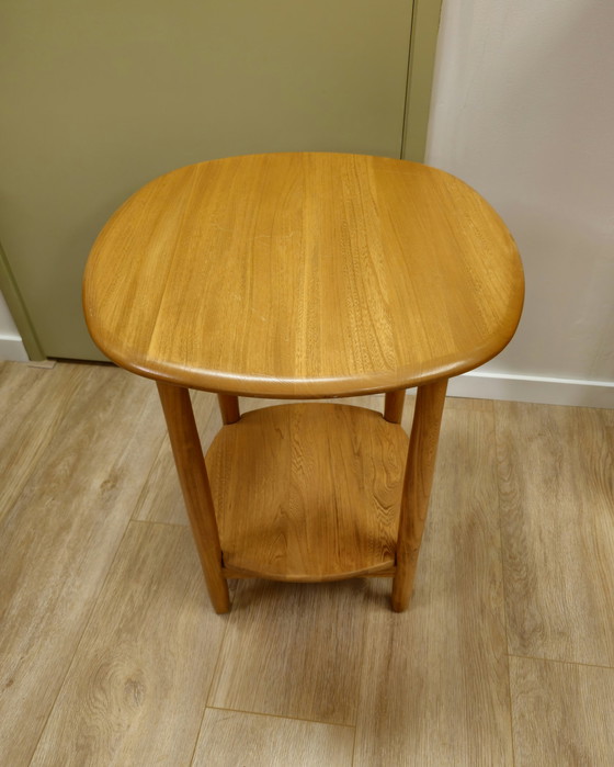 Image 1 of Table d'appoint vintage Ercol Table à plantes Table à café