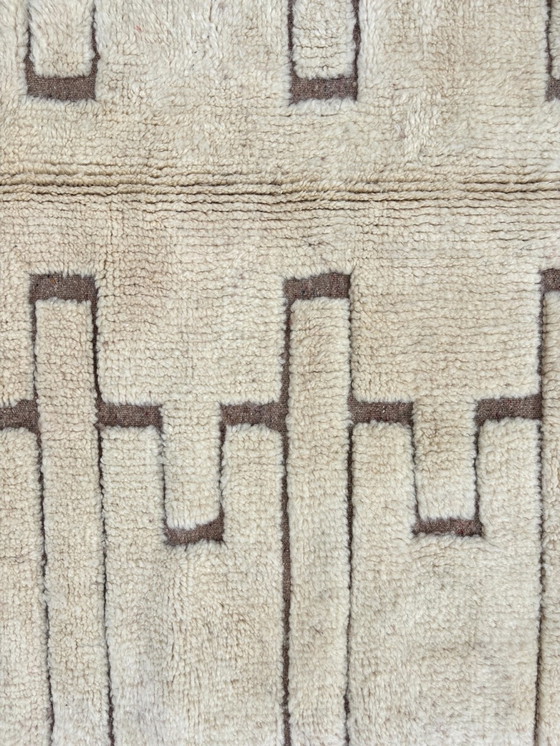 Image 1 of "Tula" - Tapis marocain moderne en laine blanche - 180x280 cm