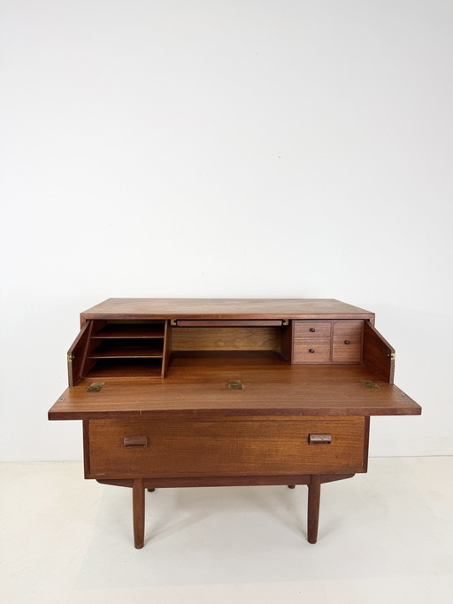 Dressing Table Designed By Børge Mogensen For Søborg Møbelfabrik (1950S)