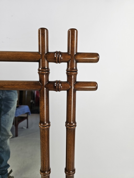 Image 1 of Grande specchio vintage in finto bambù dall'Italia