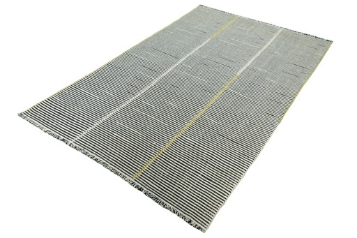 Hand-woven designer kilim made of wool - 252 X 170 Cm - New