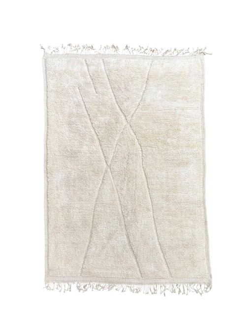 White Moroccan Berber Beni Ourain Rug 