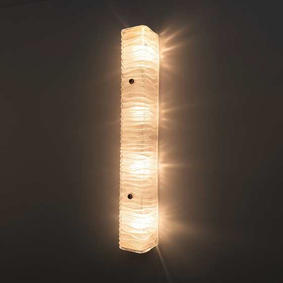 Image 1 of Pair Of Art Decò Style Brass And Textured Murano Glass Sconces