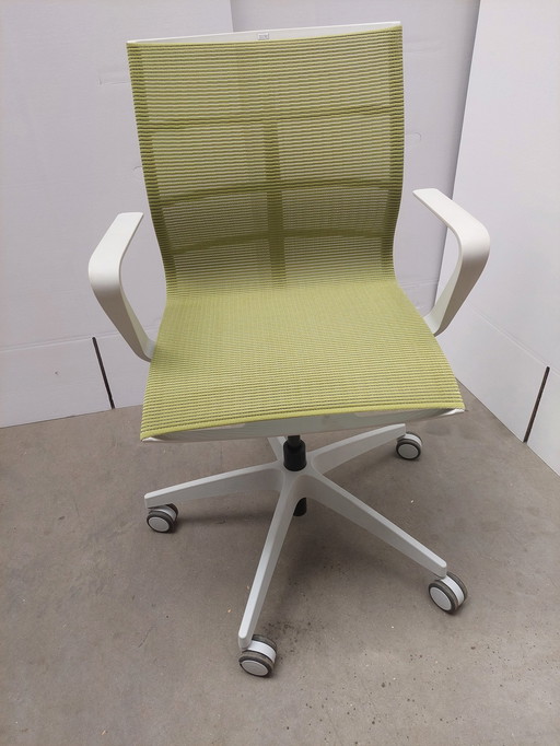 Sedus se:joy office chair