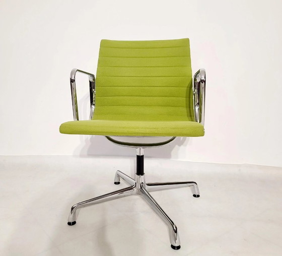 Image 1 of 4x Silla de aluminio Vitra EA 108