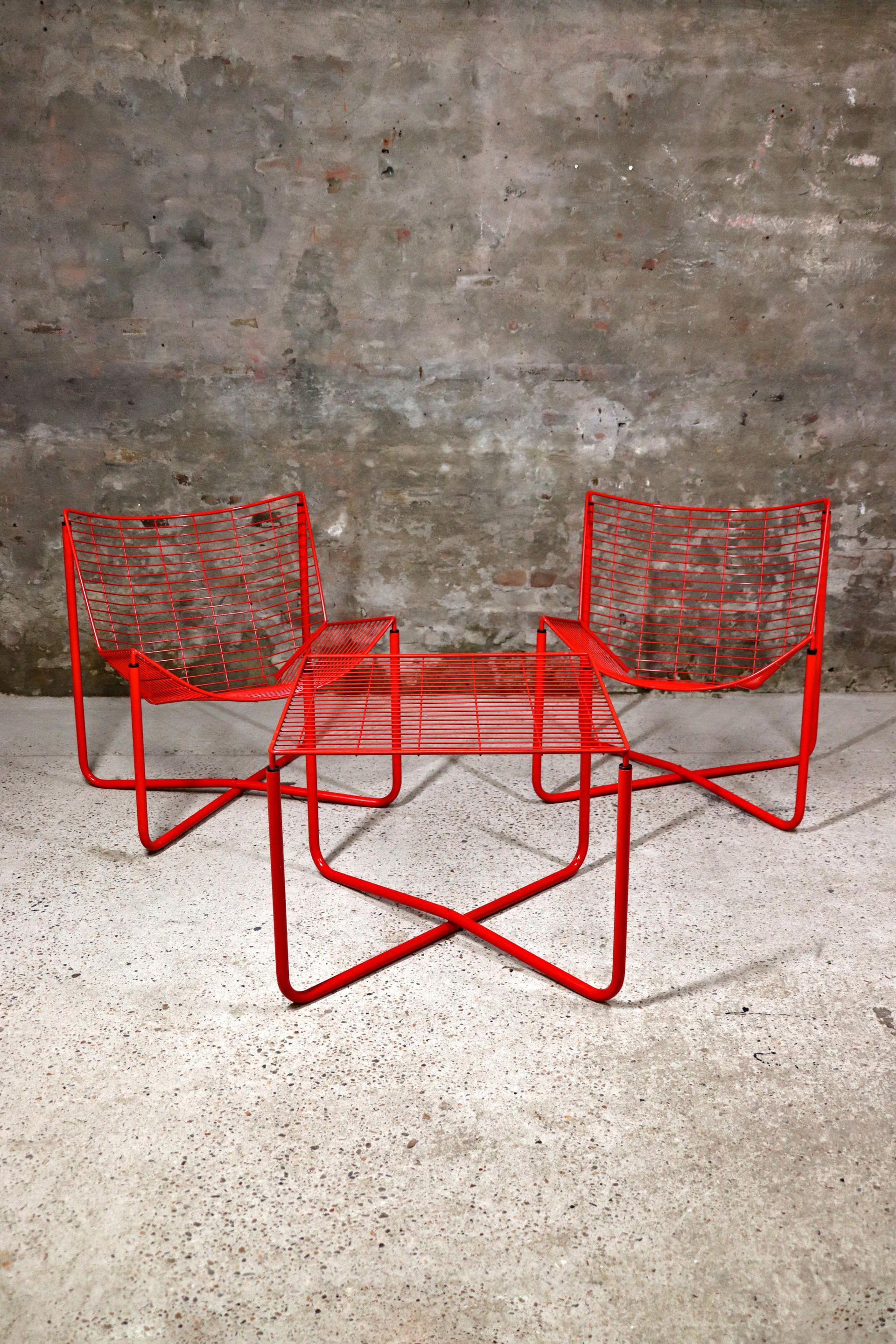ikea plastic lounge chair