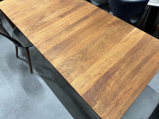 Image 1 of Leolux Vivre Dining Room Table Cherry wood l200