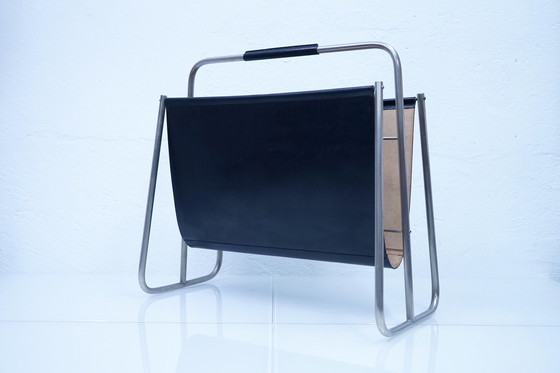 Image 1 of Austrian newspaper rack