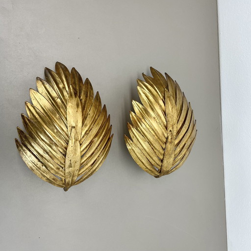 Set Of 2 Hans Kögl Style Golden Florentiner Leaf Wall Light Sconces, Italy, 1980