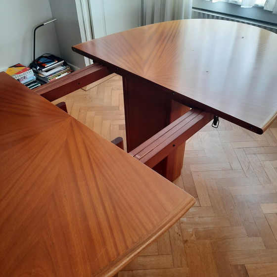 Image 1 of Table Teo Jacob Röthlischberger