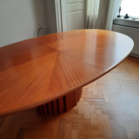 Image 1 of Table Teo Jacob Röthlischberger