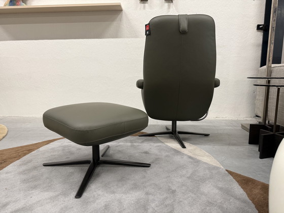 Image 1 of Leolux Evidence Entro Recliner With Footstool Green Leather