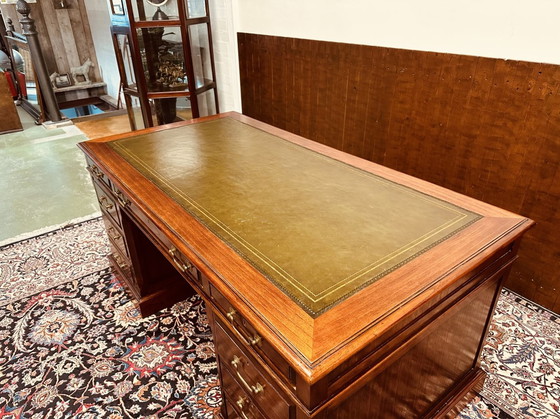 Image 1 of Globe Wernicke English Classic Desk