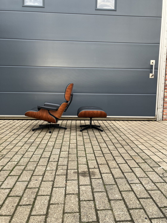 Image 1 of Original Vitra Eames Lounge Chair Xl + Ottoman Rosewood Wood And Premium Black Leather