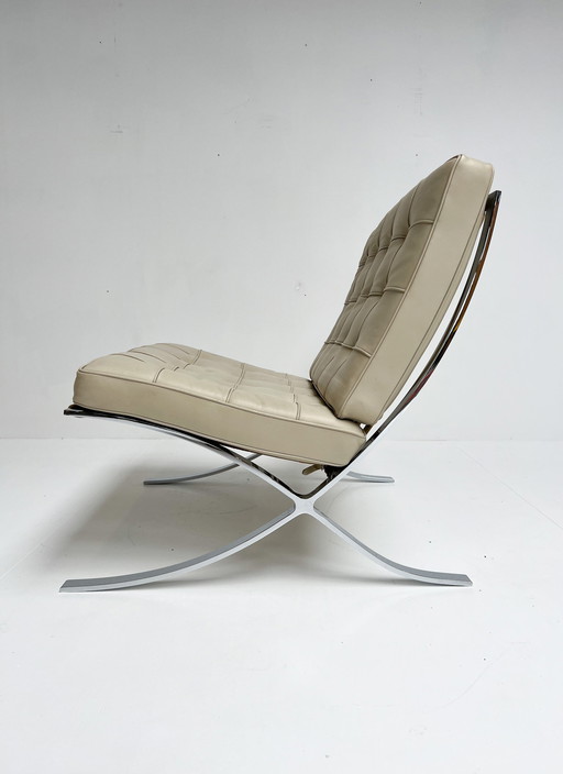 Chaise Barcelona par Casprini, 1980's