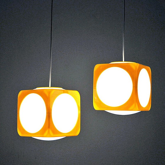 Image 1 of Coppia di lampade a sospensione vintage in acrilico "Kuben" di Schöler per Ikea, Svezia, 1970