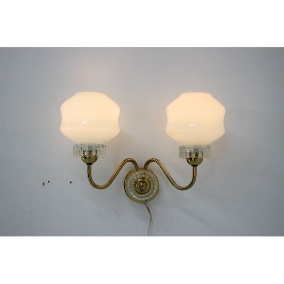 Image 1 of Set composto da un lampadario vintage e una lampada da parete